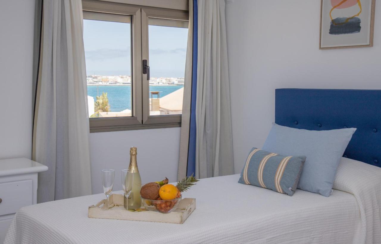 Apartment Holiday 5 Beachfront Corralejo By Holidays Home Eksteriør billede