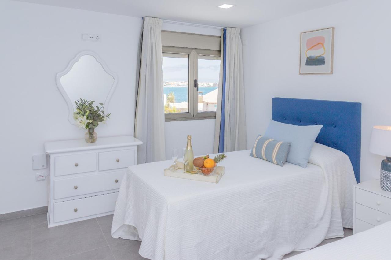 Apartment Holiday 5 Beachfront Corralejo By Holidays Home Eksteriør billede